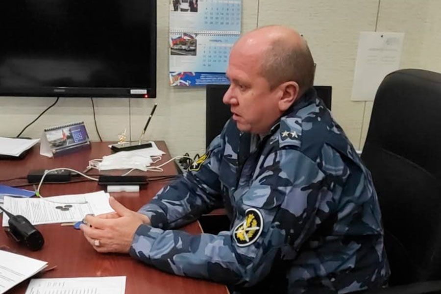 В Ульяновске за взятку и разглашение гостайны осужден начальник исправительной колонии