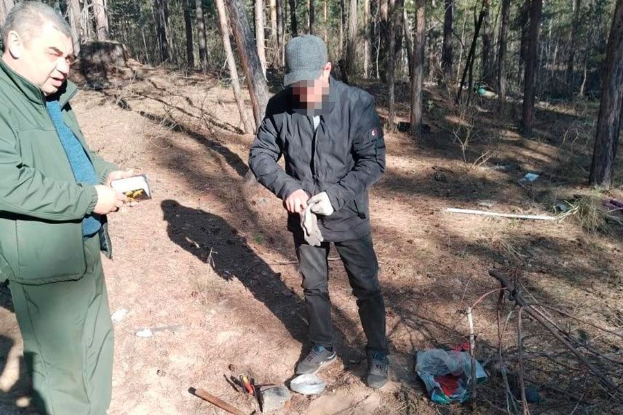 11.04 17:00 За костёр в лесу нарушителю выписали штраф в 15 тысяч рублей