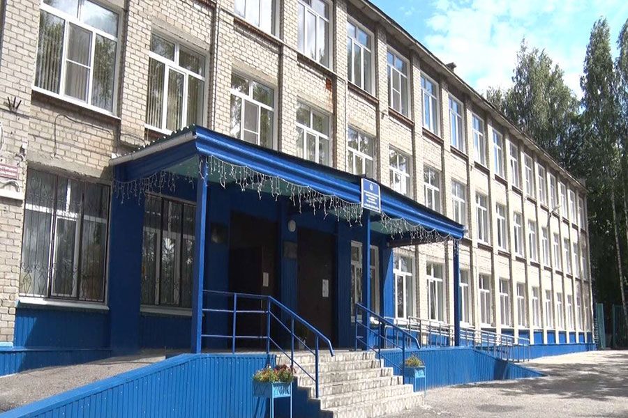 04.08 09:00 В Ульяновске стартовала приемка школ к новому учебному году