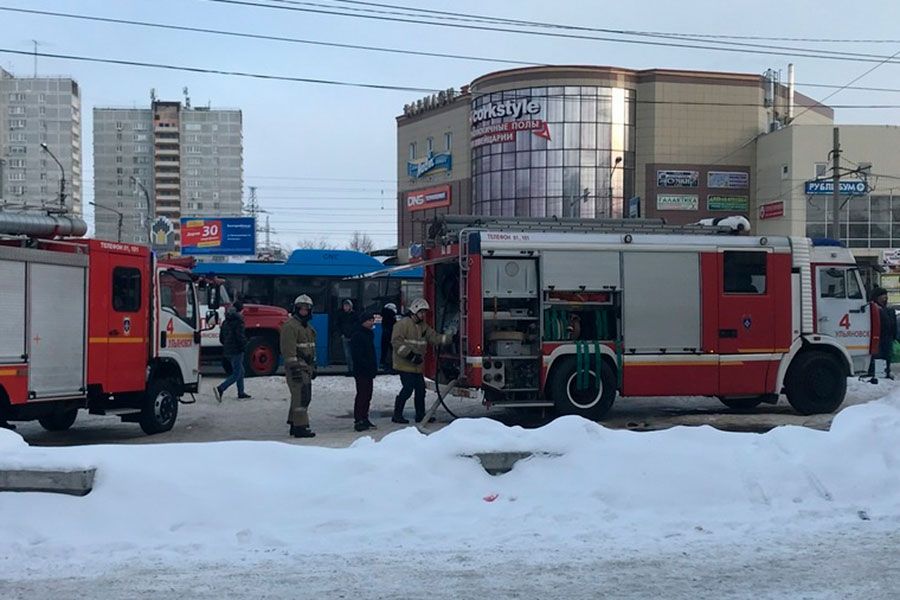 20.02 15:00 Пожар в пекарне &quot;Хлебница&quot; на Рябикова, пострадавших нет