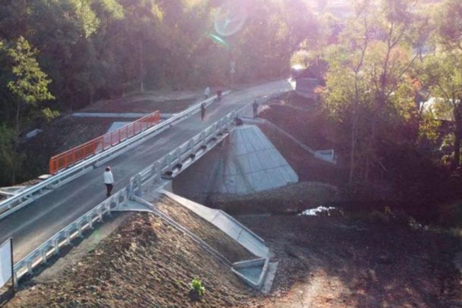 21.09 09:00 В селе Акшуат Барышского района построили новый мостовой переход