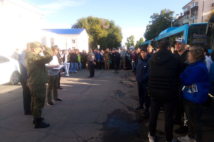 26.09 09:00 Ульяновские резервисты отправляются на военные сборы