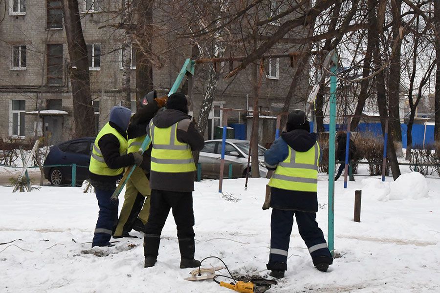 28.02 14:00 В Ульяновске в этом году планируют отремонтировать 300 детских игровых и спортивных площадок