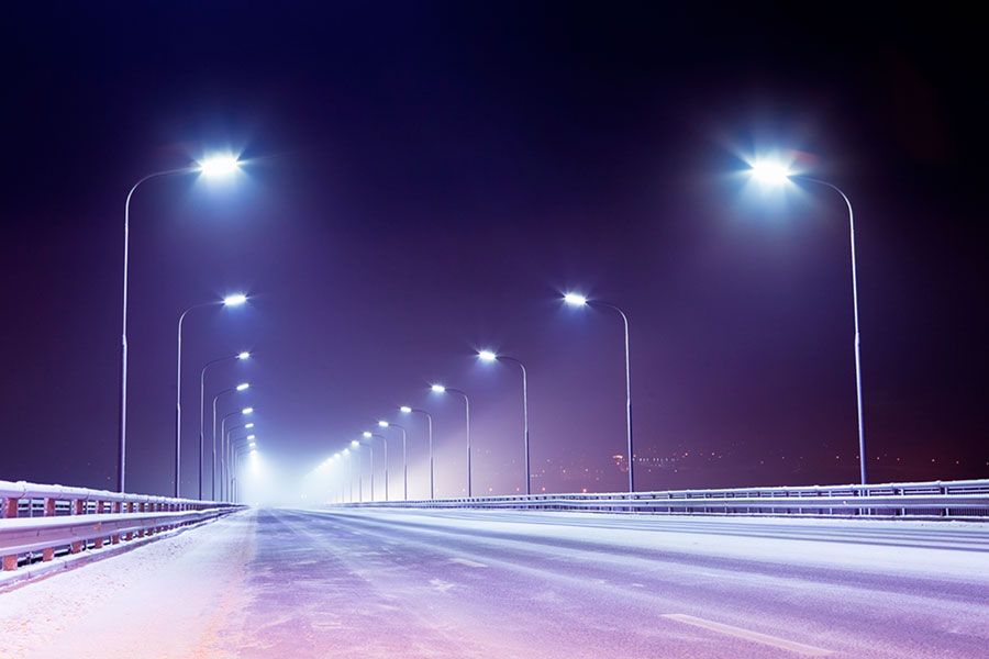 25.11 10:00 В Ульяновской области ежегодно планируют освещать не менее 50 км транзитных участков автодорог