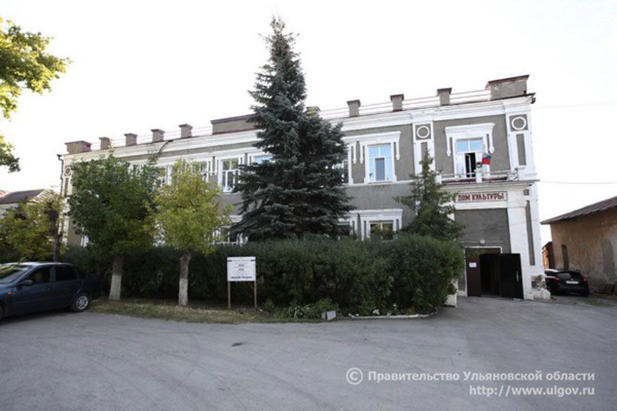 11.08 13:00 В Ульяновской области продолжается модернизация Карсунского дома культуры