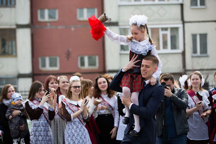 18.05 10:00 22 мая для выпускников школ Ульяновска прозвучат последние звонки