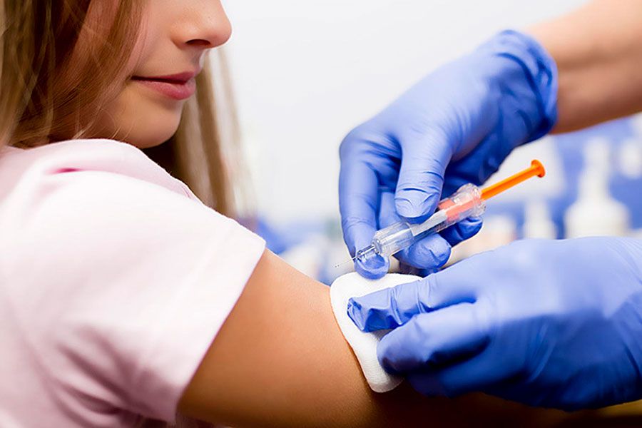 24.08 16:00 В Ульяновской области появятся дополнительные пункты вакцинации и ревакцинации против COVID-19