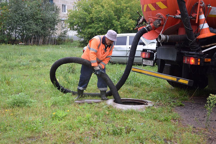 06.08 09:00 Городские службы Ульяновска устраняют последствия непогоды