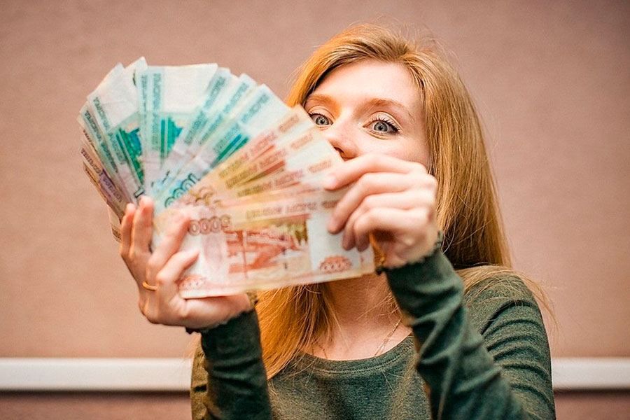 29.06 12:00 Сотрудница банка похитила у граждан-вкладчиков около 1,3 млн рублей
