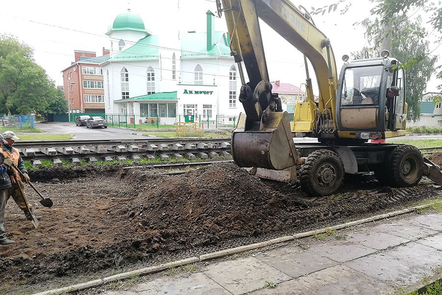 10.11 13:00 В Ульяновске продолжится замена трамвайных путей на улице Радищева