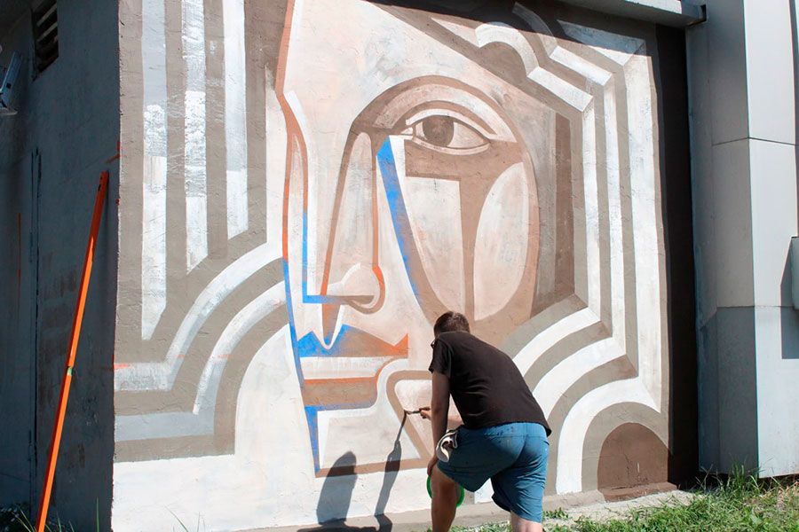 27.07 16:00 Искусство вместо серых стен: в рамках фестиваля стрит-арта в Ульяновске преобразится еще один городской объект