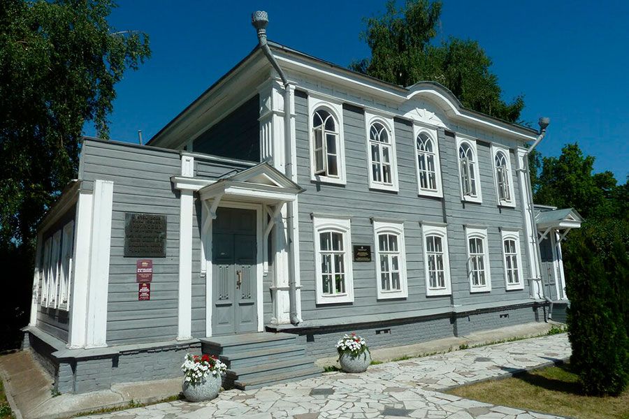 19.05 09:00 19 мая ульяновцы могут посетить музеи Ленинского мемориала