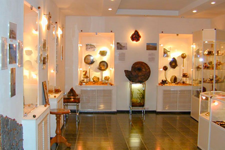 13.03 09:00 В Ульяновске открылся первый в мире музей симбирцита