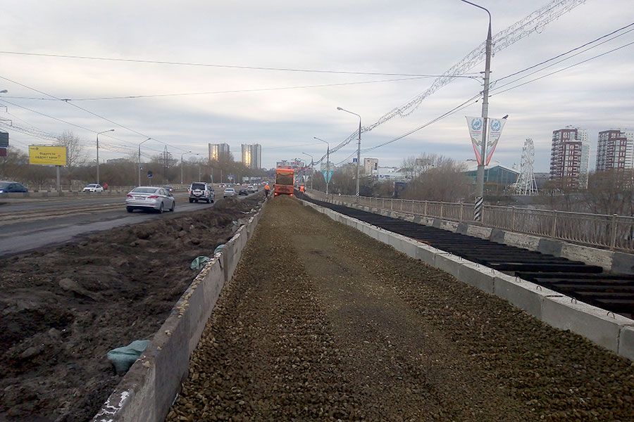 14.04 14:00 Приоритет проезда по реконструируемому мосту на Минаева отдадут общественному транспорту