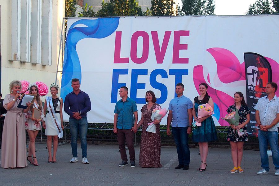 14.07 13:00 В Ульяновске прошёл традиционный фестиваль «Love fest-2022»
