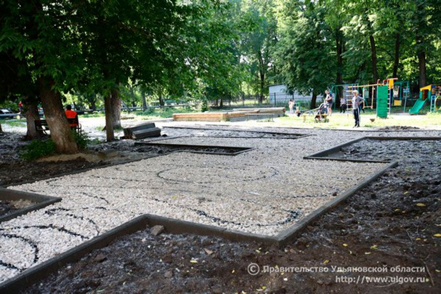 09.06 17:00 В Засвияжском районе Ульяновска продолжается ремонт дворов, парков и дорог по нацпроектам