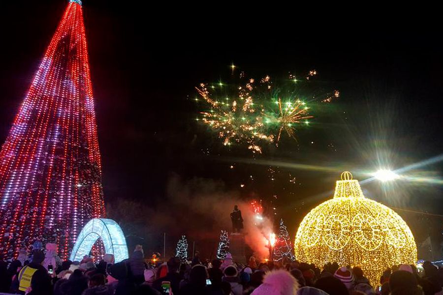 24.12 11:00 25 декабря откроется главная ёлка Ульяновска