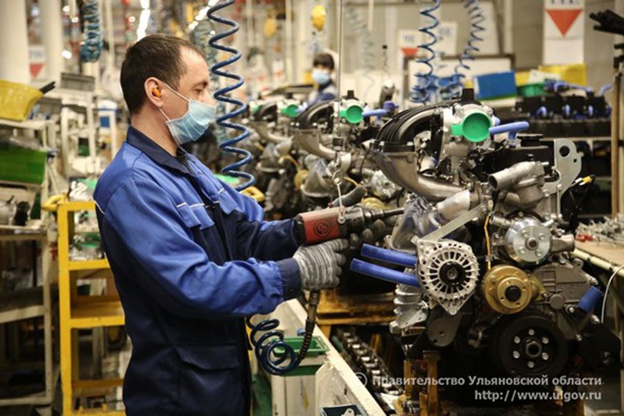 02.02 14:00 Ульяновский моторный завод презентовал модернизированный двигатель