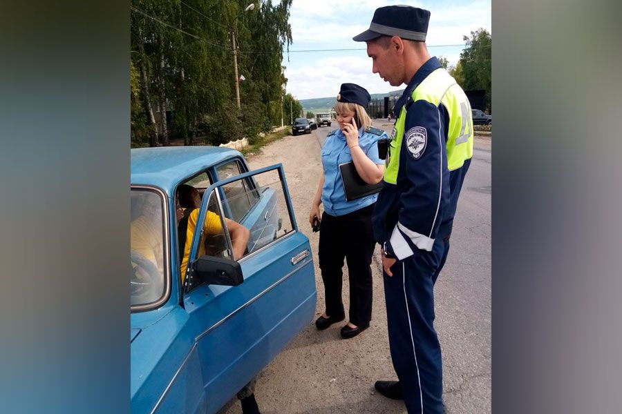 29.06 13:00 В Карсунском районе судебные приставы в ходе рейда с органами ГИБДД выявили водителя с многочисленными долгами