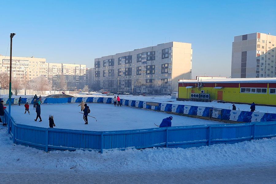 09.12 08:00 60 ледовых площадок Ульяновска уже встречают своих посетителей
