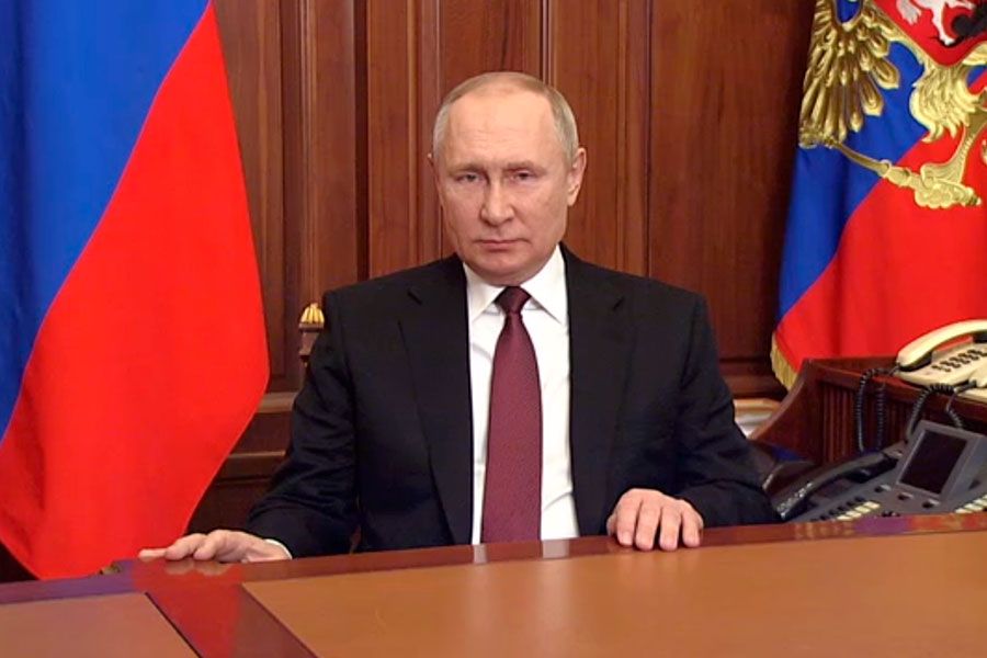Владимир Путин объявил о начале военной спецоперации в Донбассе