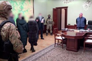 В ходе обысков у губернатора Пензенской области нашли около полумиллиарда рублей наличными