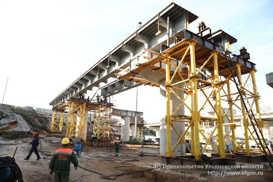01.09 10:00 Строительство левобережной развязки Президентского моста в Ульяновской области завершат раньше срока