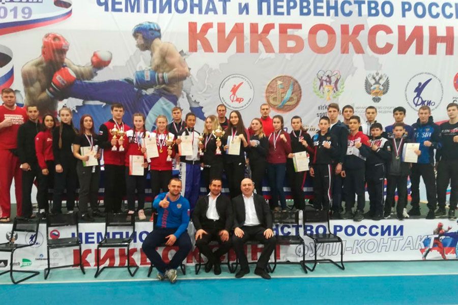 15.04 17:00 Ульяновские кикбоксеры завоевали 18 медалей на Чемпионате и Первенстве России