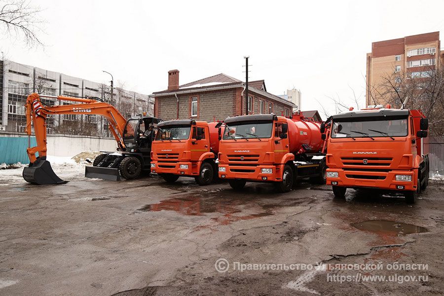 21.03 09:00 В «Ульяновскводоканале» впервые за 10 лет началось обновление парка спецтехники