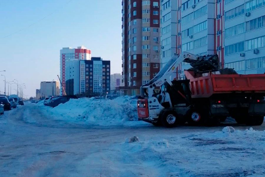 08.02 12:00 В Ульяновске запланирован вывоз снега с 13 улиц города