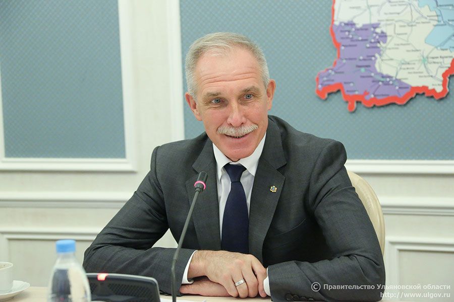 Сегодня губернатору Ульяновской области исполнилось 60