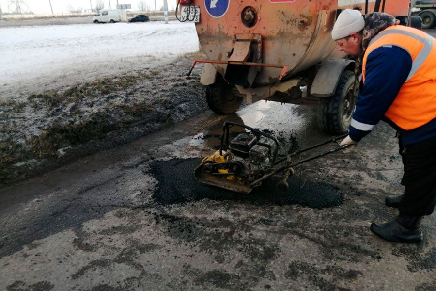 30.11 11:00 В Ульяновске начат зимний ремонт дорог