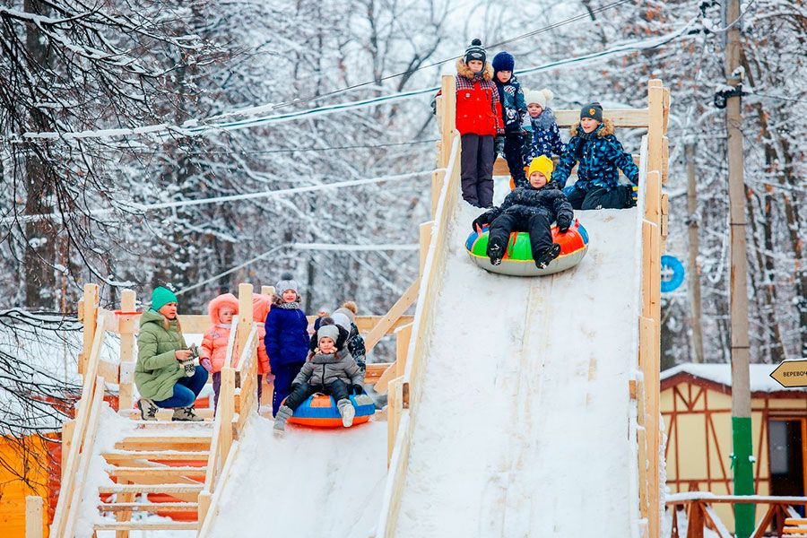 28.12 16:00 Горки в парках и спортивные занятия во дворах: ульяновцам предлагают с пользой провести новогодние праздники