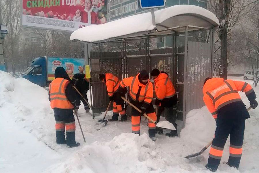 14.01 13:00 Дорожно-коммунальные службы Ульяновска из-за снегопада перешли на усиленный режим работы