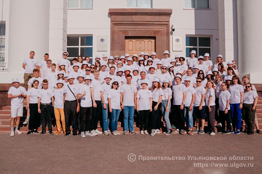24.07 09:00 Делегация Ульяновской области отправилась на форум ПФО «iВолга»