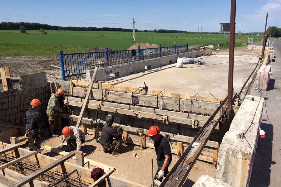 15.06 17:00 Пять мостовых сооружений отремонтируют до конца 2022 года в Ульяновской области